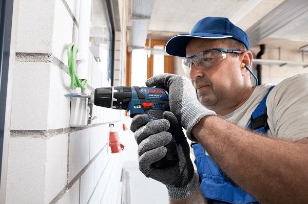 Chúng ta nên dùng máy bắt vít dùng pin hay là máy bắt vít dùng điện - Ảnh 3